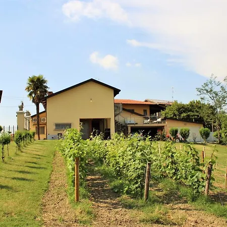 Maison Petit Perlage And Champagne 3*