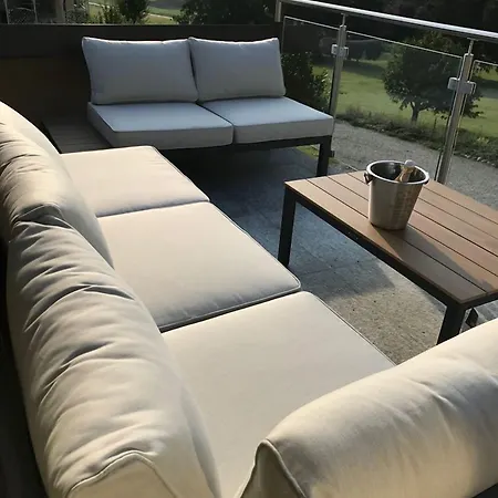 Maison Petit Perlage And Champagne B&B