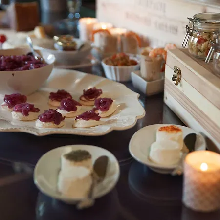 Maison Petit Perlage And Champagne ベッド・アンド・ブレックファスト 3*