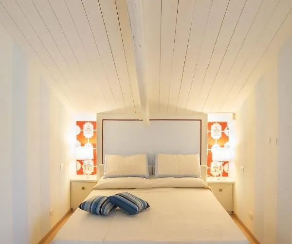 Maison Petit Perlage And Champagne 住宿加早餐酒店 Serralunga di Crea