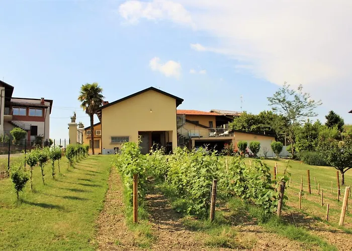 Maison Petit Perlage And Champagne 3*