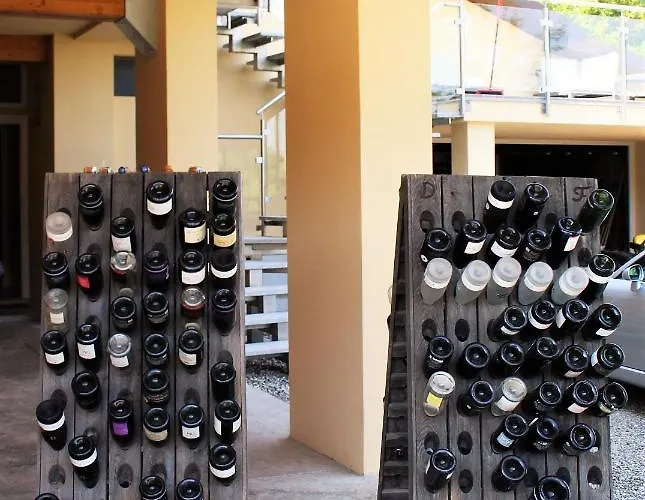 Maison Petit Perlage And Champagne 住宿加早餐酒店 Serralunga di Crea