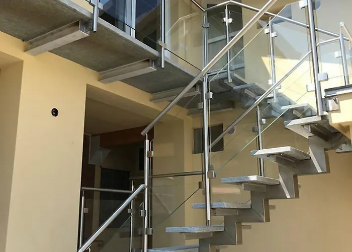 Maison Petit Perlage And Champagne