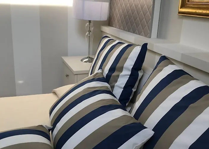 Maison Petit Perlage And Champagne 住宿加早餐酒店