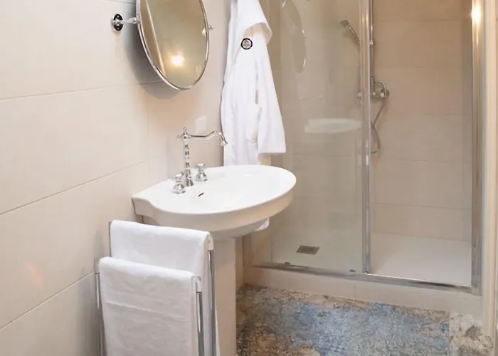 Maison Petit Perlage And Champagne 3* Serralunga di Crea